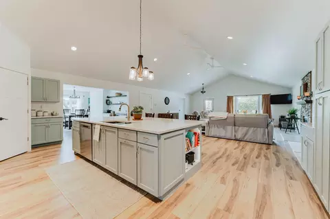 661 E River Dr, Omro, WI 54963 photo 26