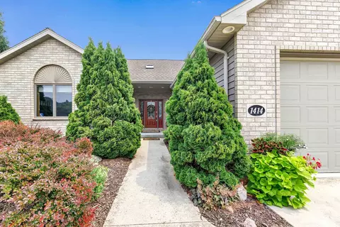 1414 Melissa Ln, New Holstein, WI 53061