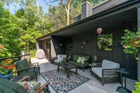 Exterior - w3895 Highview Drive, Appleton, WI 54913 photo 6 of 18