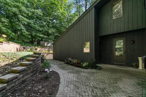 Exterior - w3895 Highview Drive, Appleton, WI 54913 photo 8 of 18