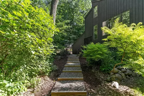 Exterior - w3895 Highview Drive, Appleton, WI 54913 photo 9 of 18