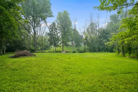 Exterior - w2880 Oakridge Drive, Appleton, WI 54915 photo 7 of 7