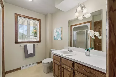 Bath - w2880 Oakridge Drive, Appleton, WI 54915 photo 1 of 8