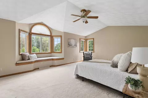 Bedroom - w2880 Oakridge Drive, Appleton, WI 54915 photo 1 of 6