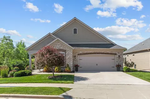 Exterior - 2379 E Glenhurst Ln, Appleton, WI 54913 photo 12 of 13