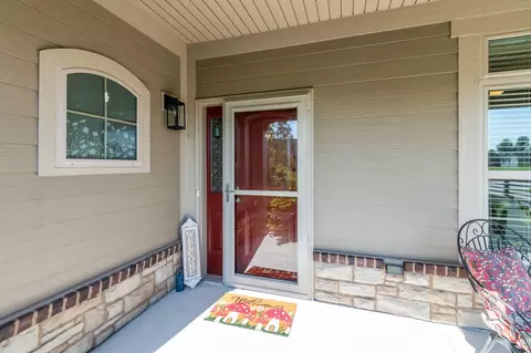 Exterior - 2379 E Glenhurst Ln, Appleton, WI 54913 photo 2 of 13