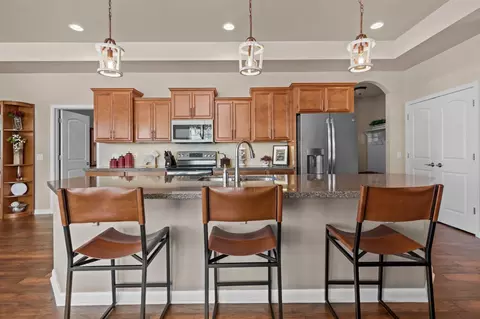 Kitchen - 2379 E Glenhurst Ln, Appleton, WI 54913 photo 5 of 6