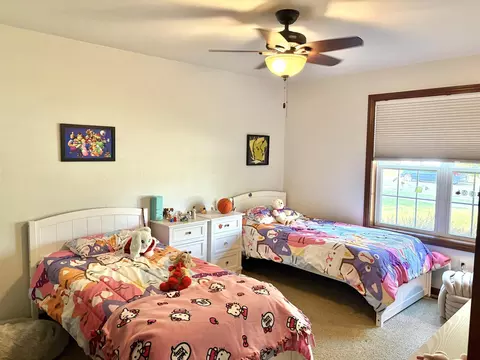 Bedroom - 2701 E Glenhurst Ln, Appleton, WI 54913 photo 5 of 7
