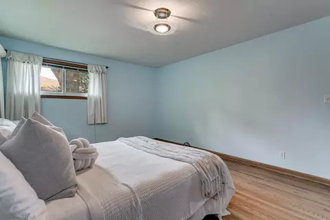 Bedroom - 915 E Grant St, Appleton, WI 54911 photo 3 of 10
