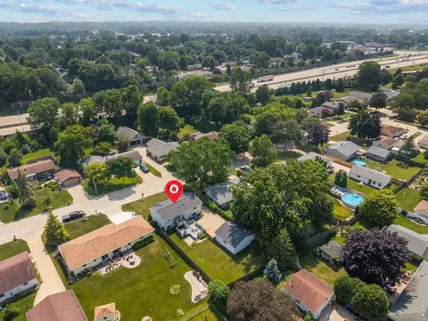 View/Area - 530 E Mitchell Ave, Appleton, WI 54915 photo 1 of 8