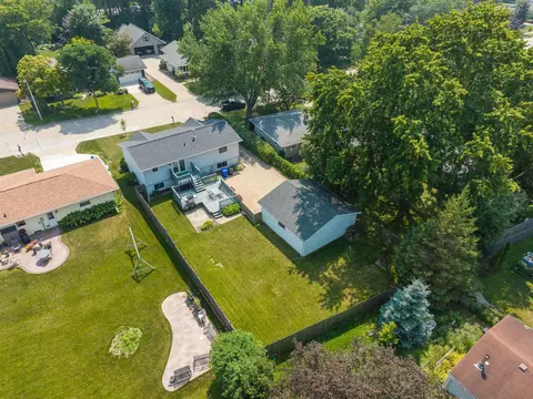 View/Area - 530 E Mitchell Ave, Appleton, WI 54915 photo 3 of 8