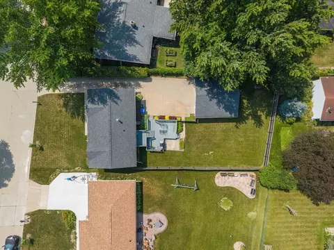 View/Area - 530 E Mitchell Ave, Appleton, WI 54915 photo 4 of 8