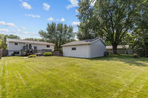 Exterior - 530 E Mitchell Ave, Appleton, WI 54915 photo 7 of 9