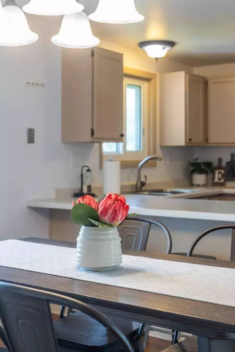 Dining - 530 E Mitchell Ave, Appleton, WI 54915 photo 5 of 5