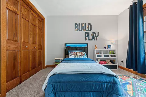 Bedroom - 3901 N Millwood Dr, Appleton, WI 54913 photo 13 of 13