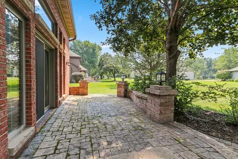 Exterior - 3901 N Millwood Dr, Appleton, WI 54913 photo 10 of 13