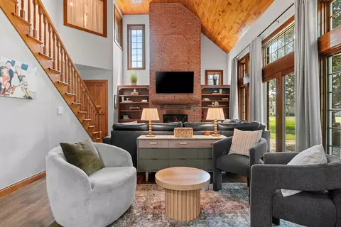 Living - 3901 N Millwood Dr, Appleton, WI 54913 photo 1 of 6