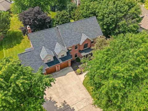 View/Area - 3901 N Millwood Dr, Appleton, WI 54913 photo 2 of 8