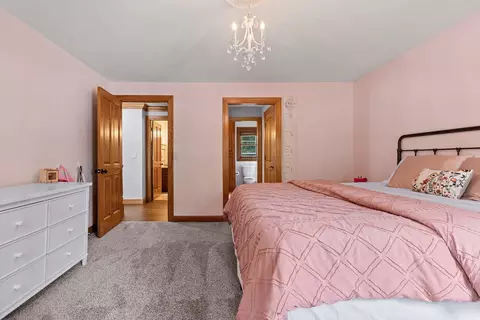 Bedroom - 3901 N Millwood Dr, Appleton, WI 54913 photo 8 of 13