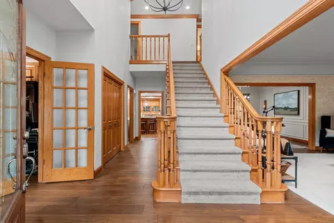 Entry Way - 3901 N Millwood Dr, Appleton, WI 54913 photo 1 of 9