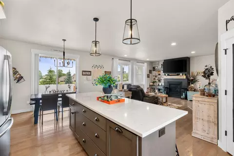 Kitchen - w5638 Hoelzel Way, Appleton, WI 54915 photo 6 of 6