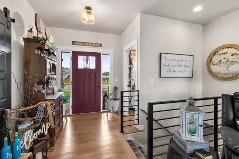 Entry Way - w5638 Hoelzel Way, Appleton, WI 54915 photo 1 of 1