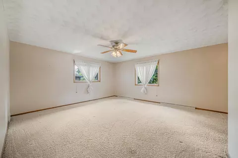 Bedroom - 3324 S White Birch Ln, Appleton, WI 54915 photo 5 of 5