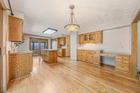 Kitchen - 3324 S White Birch Ln, Appleton, WI 54915 photo 1 of 6