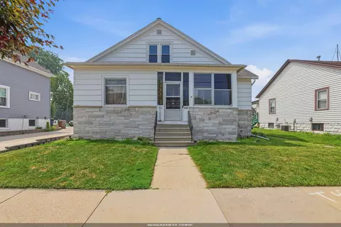 114 E Arndt St, Fond Du Lac, WI 54935
