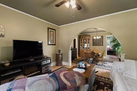 1320 N Harriman St, Appleton, WI 54911 photo 6