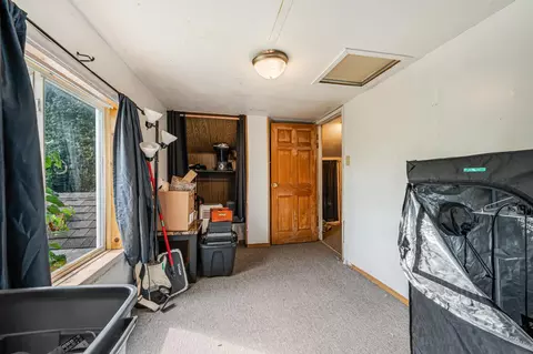 Bedroom - 730 N State St, Appleton, WI 54911 photo 6 of 7