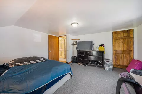 Bedroom - 730 N State St, Appleton, WI 54911 photo 5 of 7