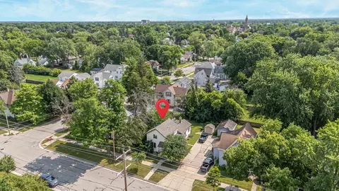 View/Area - 730 N State St, Appleton, WI 54911 photo 2 of 7