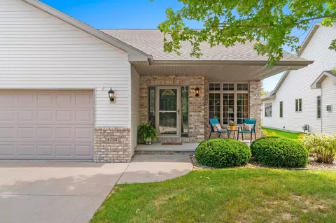 Exterior - 4732 N Providence Ave #301, Appleton, WI 54913 photo 11 of 13