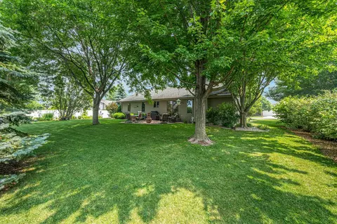 Exterior - n9539 Chadbury Lane, Appleton, WI 54915 photo 2 of 6