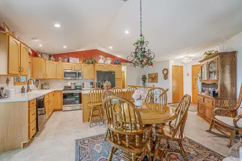 Kitchen - n9539 Chadbury Lane, Appleton, WI 54915 photo 3 of 4