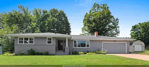 419 W Ramsdell St, Marion, WI 54950