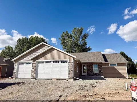W6842 Mcallister Circle, Greenville, WI 54942