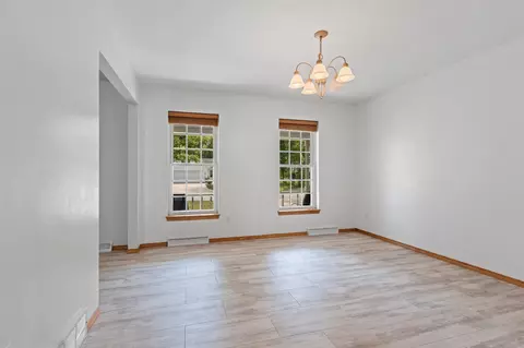 Living - 547 Clay St, Wrightstown, WI 54180 photo 6 of 10