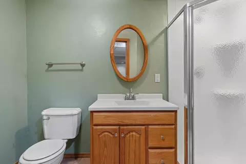Bath - 547 Clay St, Wrightstown, WI 54180 photo 6 of 7