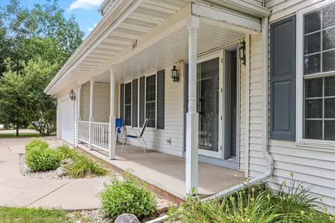 Exterior - 547 Clay St, Wrightstown, WI 54180 photo 18 of 25