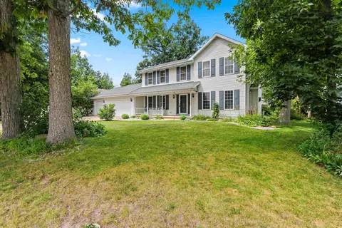Exterior - 547 Clay St, Wrightstown, WI 54180 photo 3 of 25