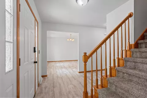 Entry Way - 547 Clay St, Wrightstown, WI 54180 photo 4 of 4