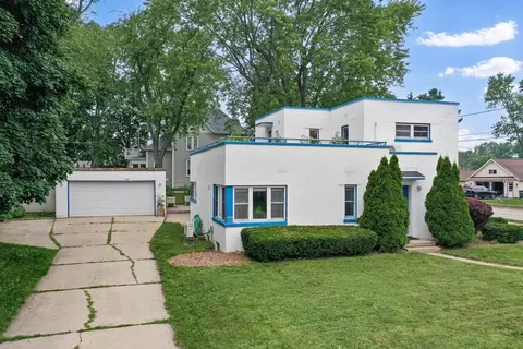 409 Lincoln St, Seymour, WI 54165