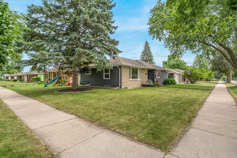 Exterior - 2218 N Mcdonald St, Appleton, WI 54911 photo 11 of 11