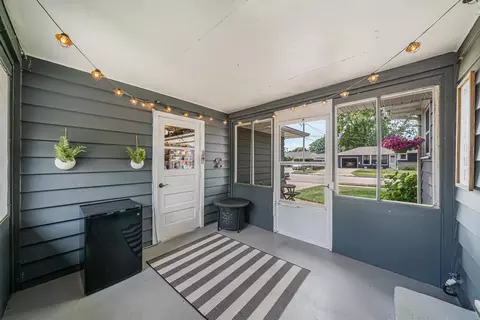 Exterior - 2218 N Mcdonald St, Appleton, WI 54911 photo 5 of 11