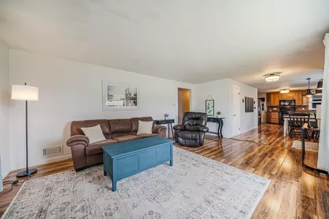Living - 2218 N Mcdonald St, Appleton, WI 54911 photo 2 of 3