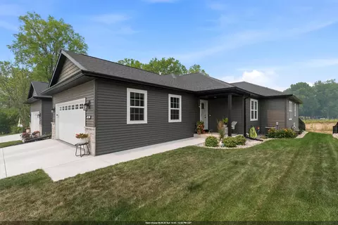 1467 Lynn Ave, Fond Du Lac, WI 54937