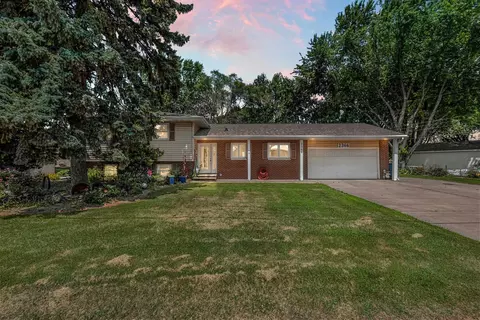 2366 S Ridge Rd, Ashwaubenon, WI 54304