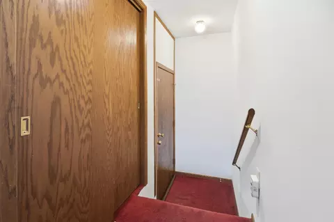 Entry Way - 1928 S Lawe St, Appleton, WI 54915 photo 1 of 3